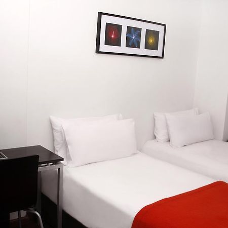 Cordoba 860 Suites Buenos Aires Bilik gambar